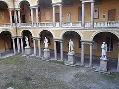 Il Cortile delle Statue dell'Università degli Studi di Pavia